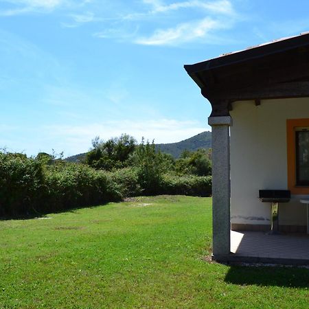 Residence S'Oggiastrone Танаунела Екстериор снимка