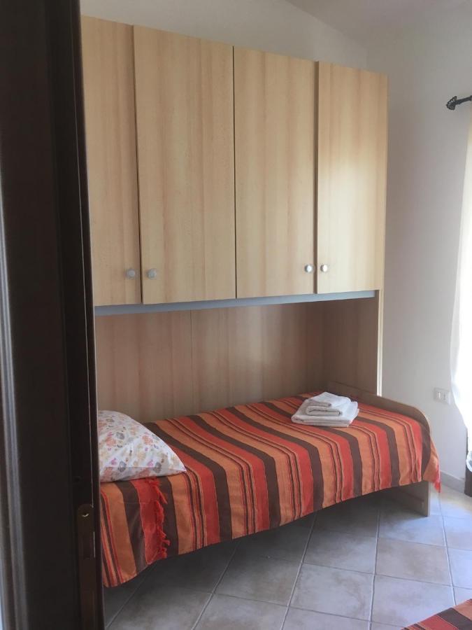 Residence S'Oggiastrone Танаунела Екстериор снимка